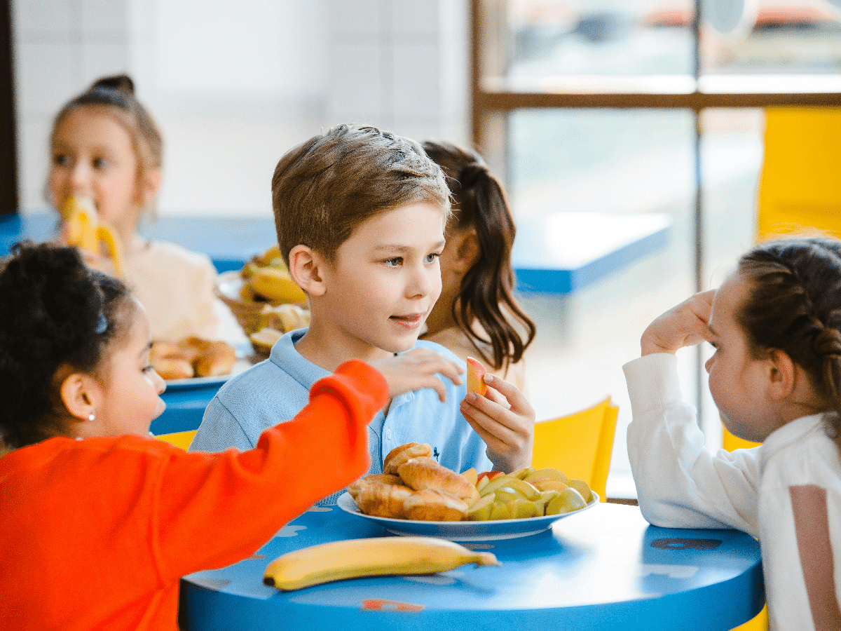 Kids sharing food can lead to common pediatric diseases